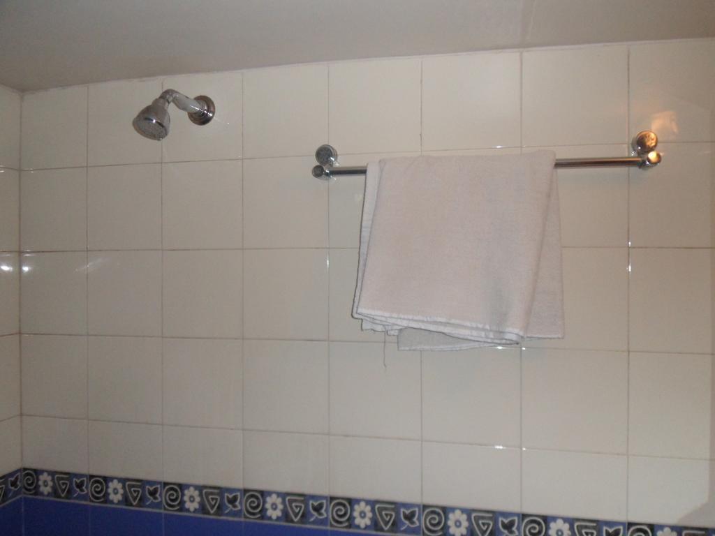 Hotel Dudawat Ahmedabad Zimmer foto