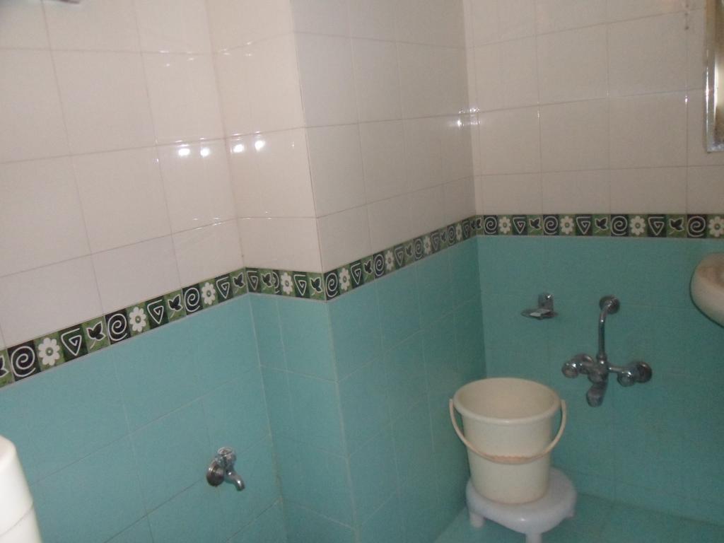 Hotel Dudawat Ahmedabad Zimmer foto