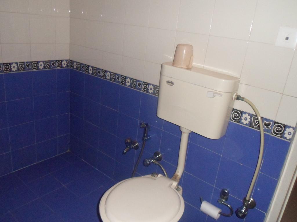 Hotel Dudawat Ahmedabad Zimmer foto
